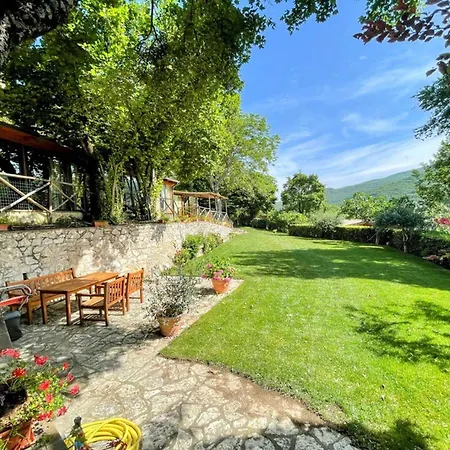 Villa Spoleto Country Park - Relax Or Be Energetic Acquaiura